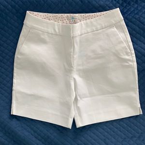 Boden Richmond white shorts. NWT